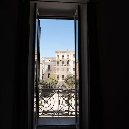 B&B Longobardi ตรานิ ภายนอก รูปภาพ