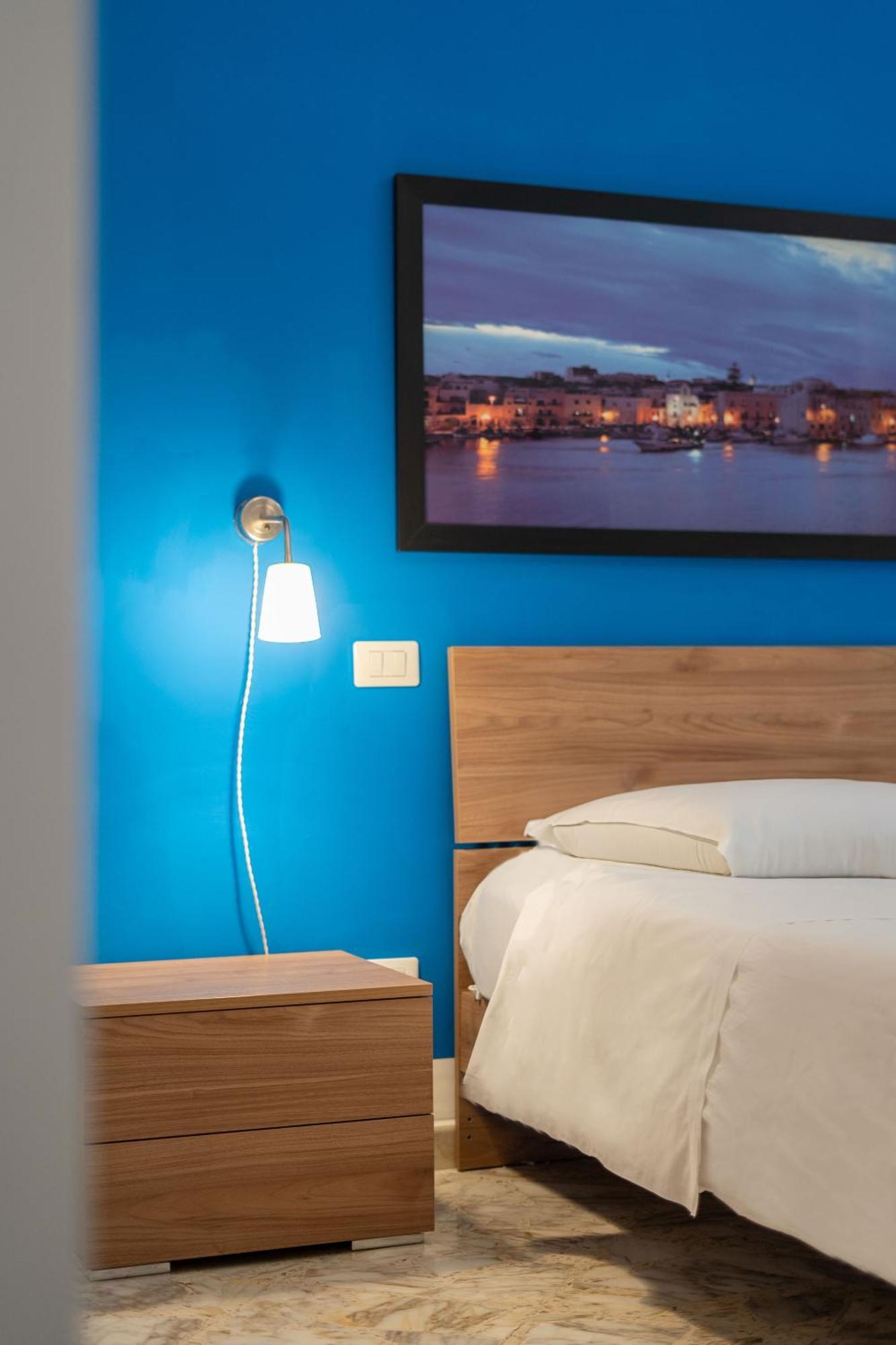 B&B Longobardi ตรานิ ภายนอก รูปภาพ